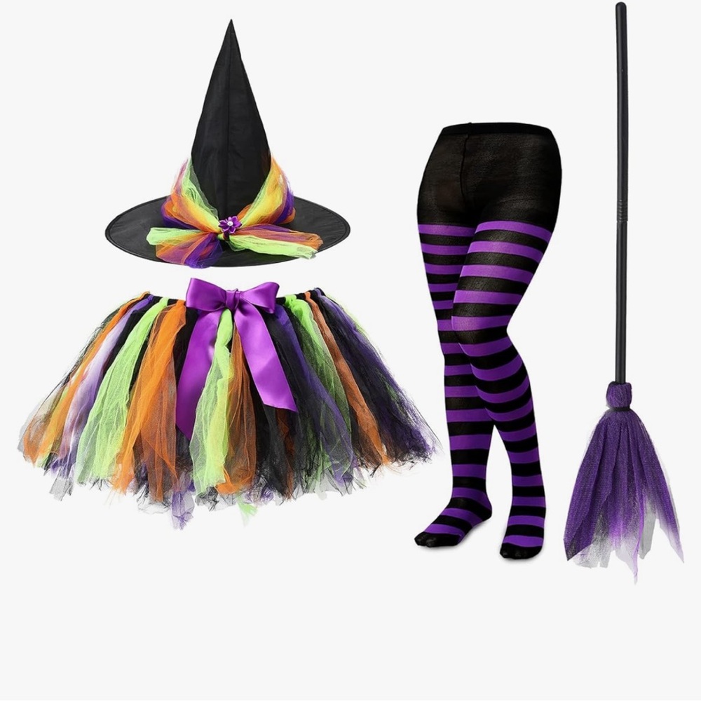 New girls witch costume.